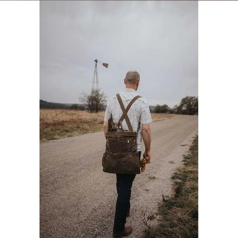 Men's Durable Brown Messenger Bag